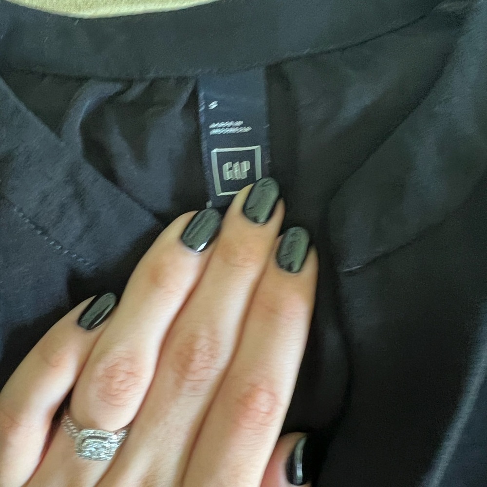 GAP black dress